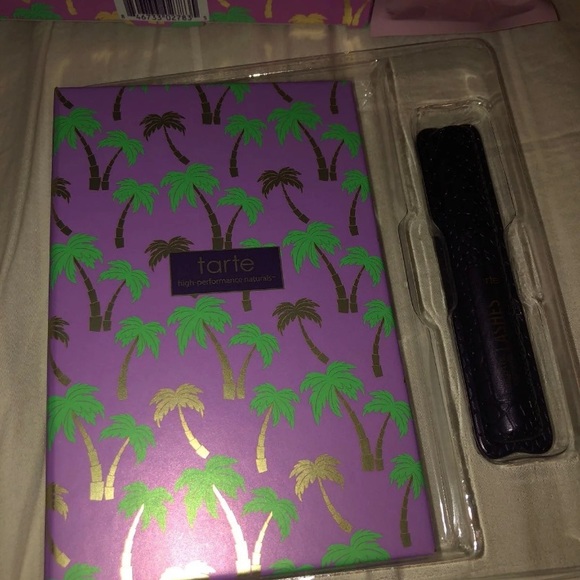 Tarte Eye Make Up Set New In box - Picture 2 of 5